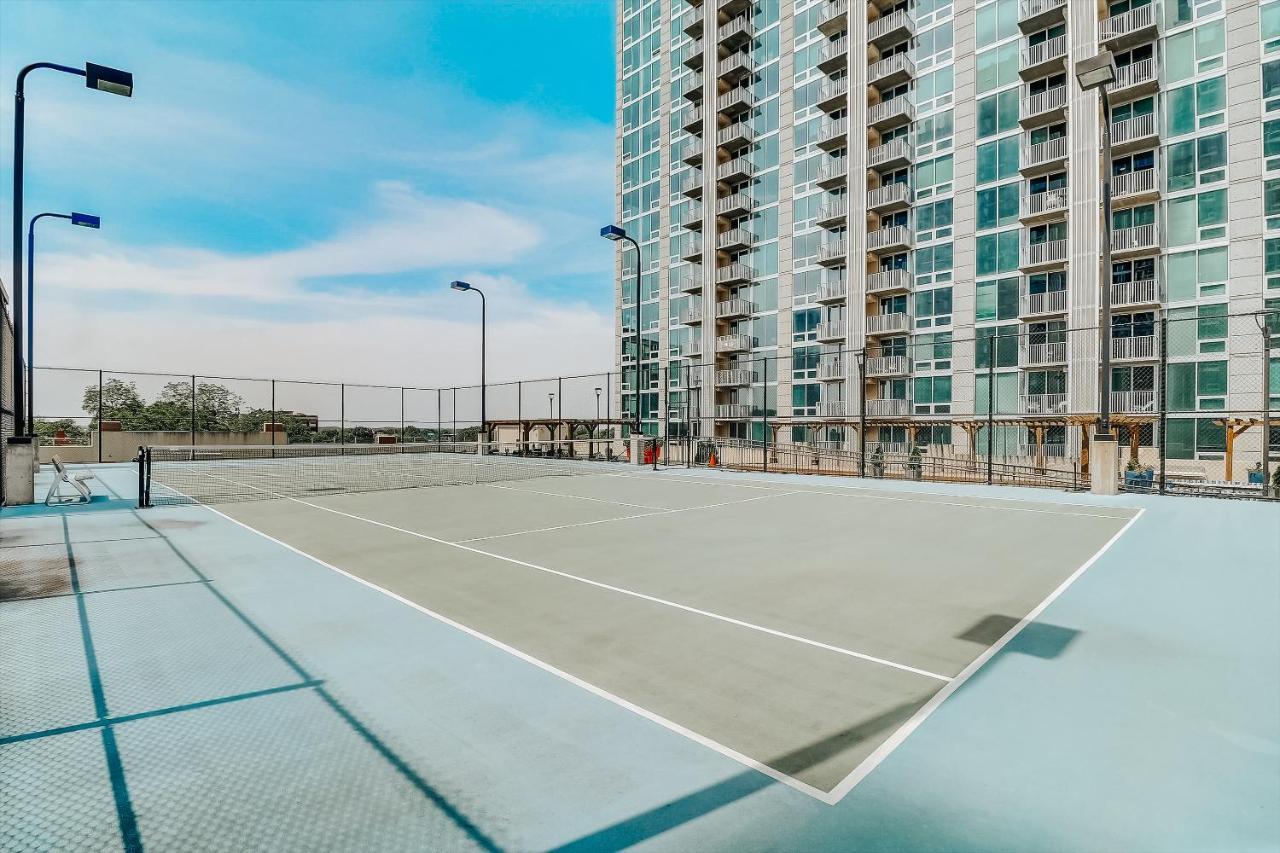 Frontdesk Skyhouse Apts Uptown Charlotte, NC Appartement Buitenkant foto