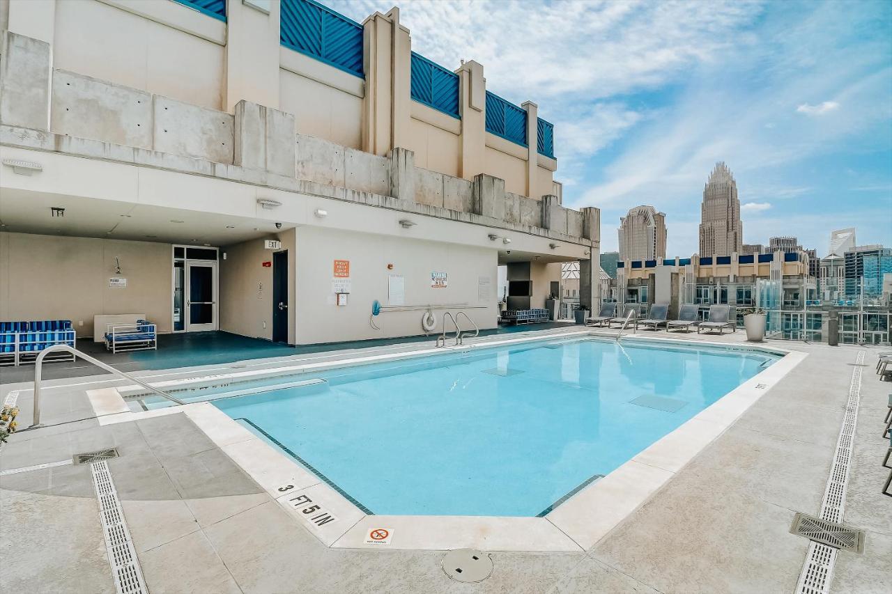 Frontdesk Skyhouse Apts Uptown Charlotte, NC Appartement Buitenkant foto