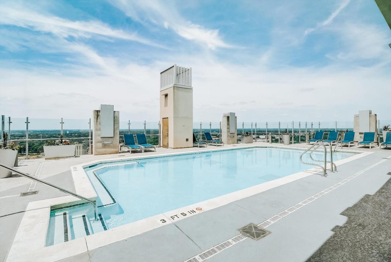 Frontdesk Skyhouse Apts Uptown Charlotte, NC Appartement Buitenkant foto